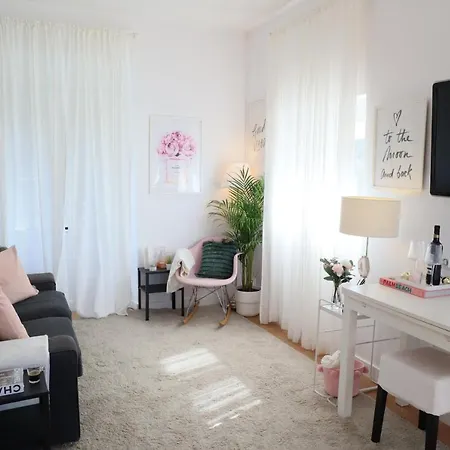 Apartment Center Lovely Lisbon
